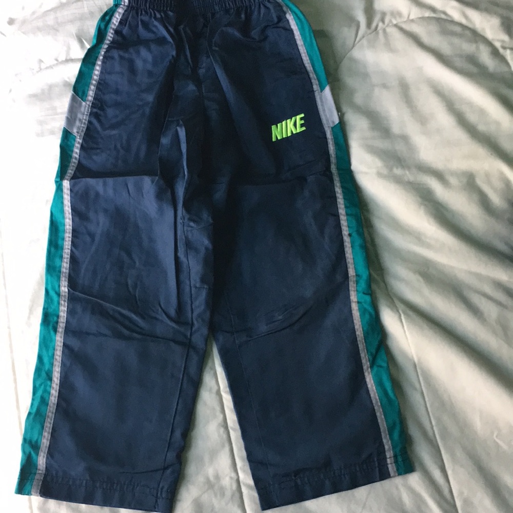 Nike track pants boys